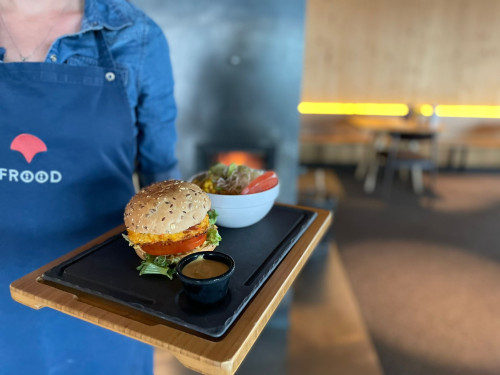 vegan vegetarisch burger restaurant bergrestaurant frööd vorarlber brandnertal